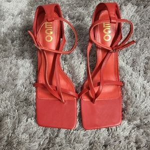 Eve square red strappy heel
